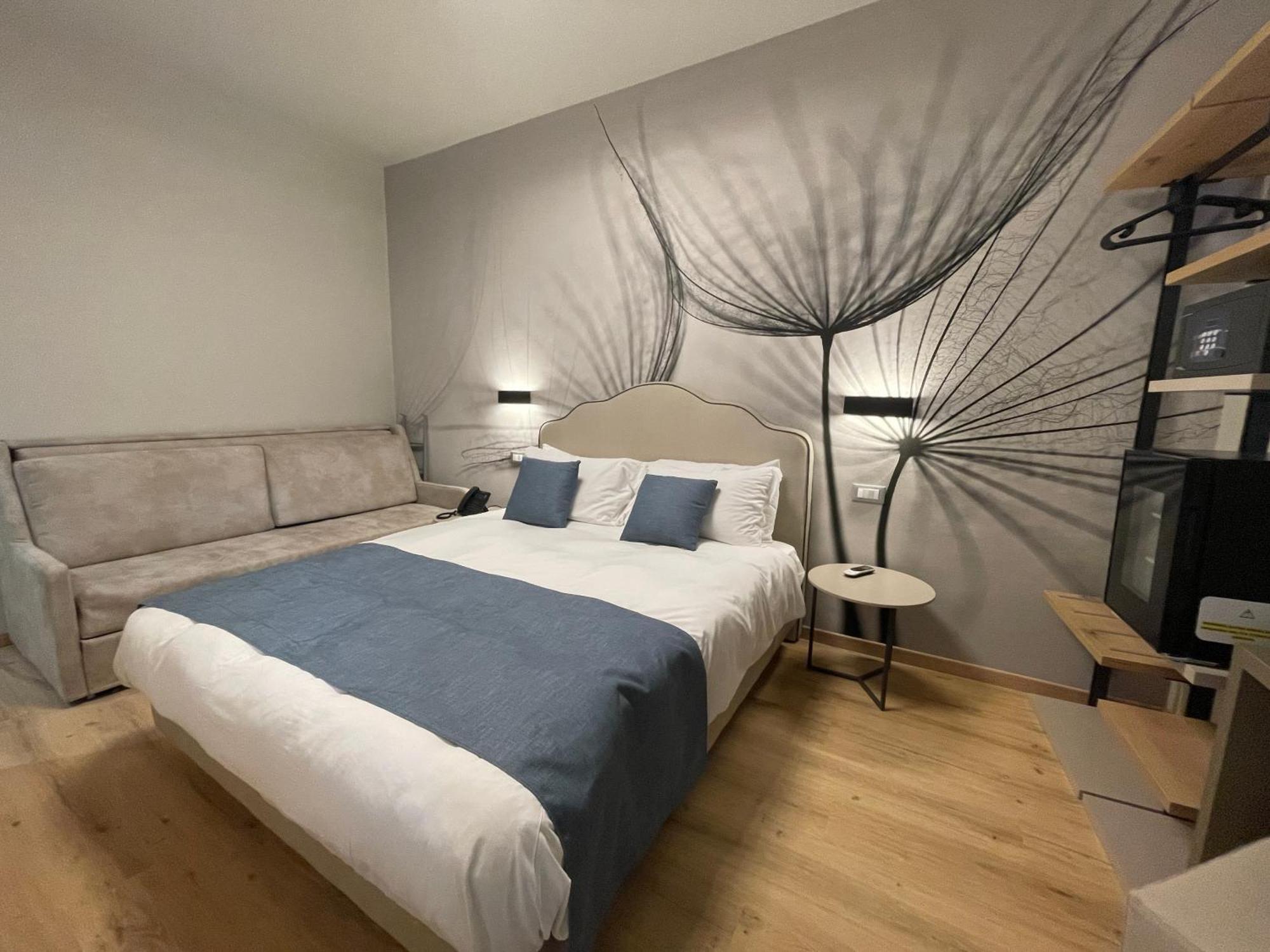 Hotel Central Giacomini Salò Екстериор снимка