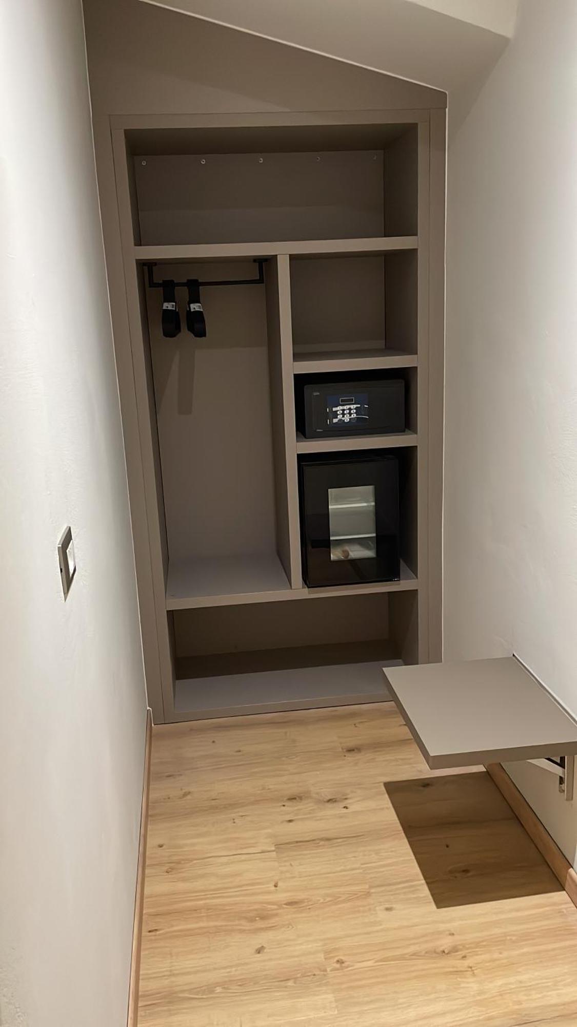 Hotel Central Giacomini Salò Екстериор снимка