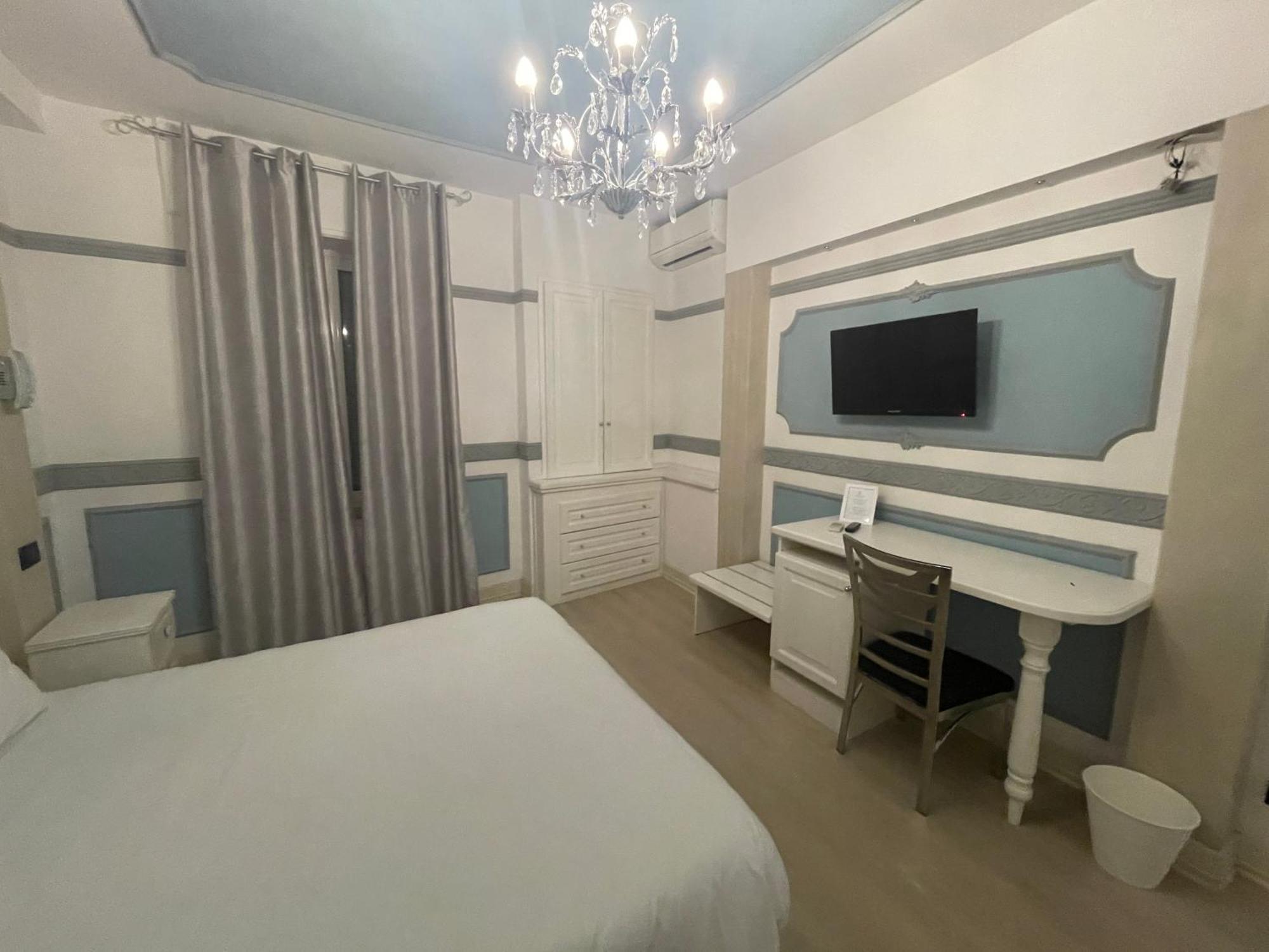 Hotel Central Giacomini Salò Екстериор снимка